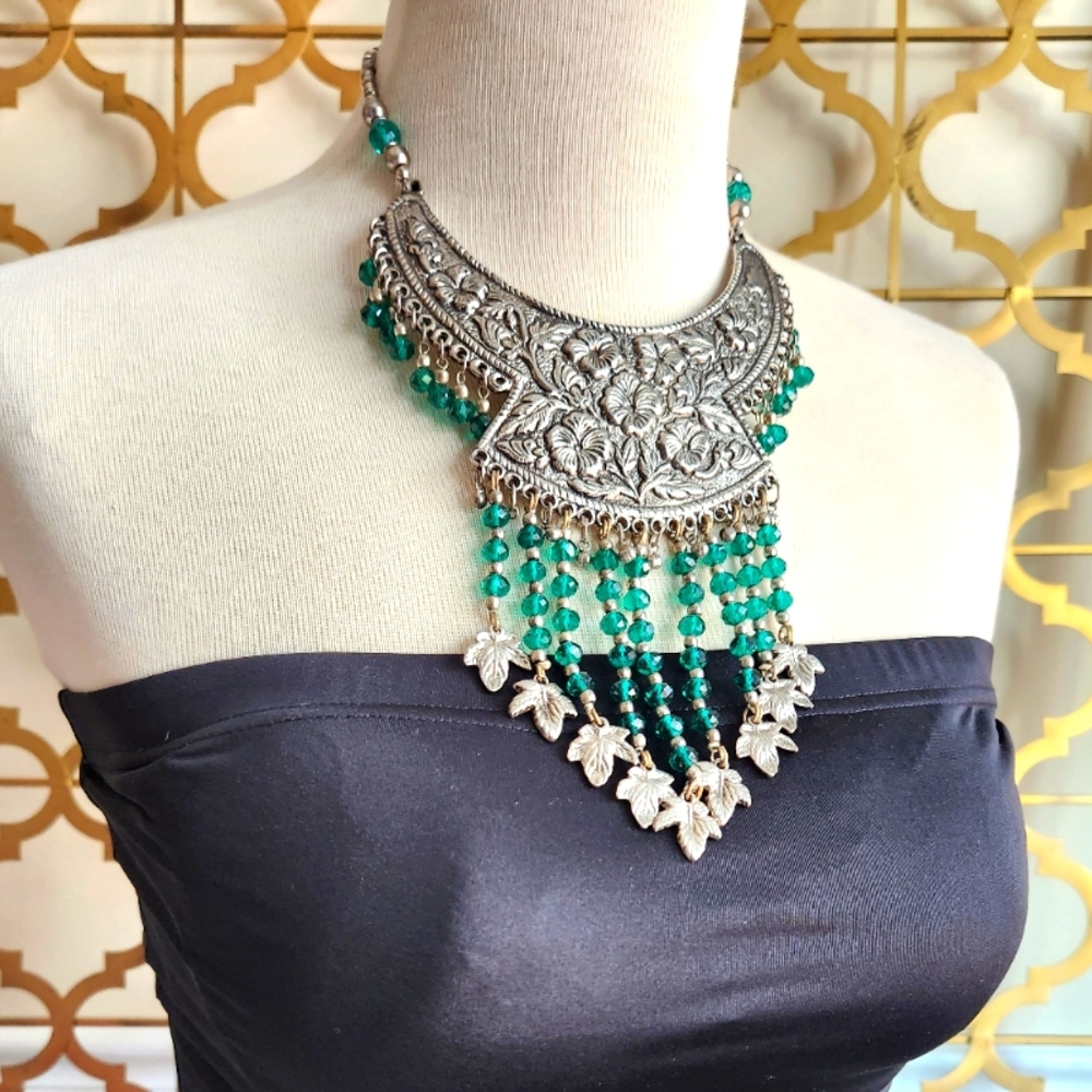 Hand hammered Silvertone and Green Statement Necklace
